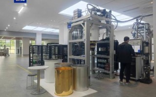 超导量子计算机原机（超导量子计算机原机到底长什么样）