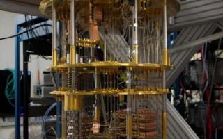 量子计算机技术新进展（量子计算机最新消息2025：普通人也能秒懂）