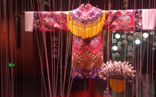 非物质文化遗产服饰（非遗服饰有哪些特色值得新手了解？）