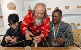 非物质文化遗产杨进邦（杨进邦非遗传承人是谁）