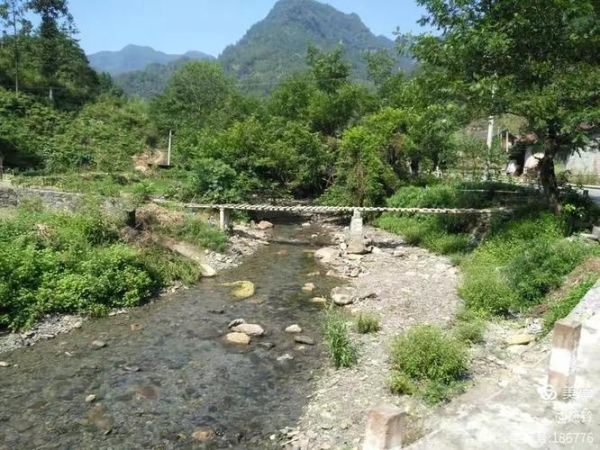 咸丰县历史气候变迁图（咸丰县历史气候变迁图怎么找）-第3张图片-八三百科