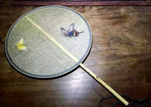 缂丝团扇非物质文化遗产（缂丝团扇制作工艺详解）-第3张图片-八三百科