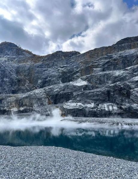 小冰岛-第1张图片-八三百科