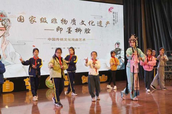 非物质文化遗产故事汇（非遗故事汇里最动人的传承瞬间）-第1张图片-八三百科