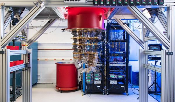 量子计算机液氮超导散热(量子计算机为什么要用液氮散热)-第2张图片-八三百科 量子计算机液氮超导散热(量子计算机为什么要用液氮散热)-第2张图片-八三百科