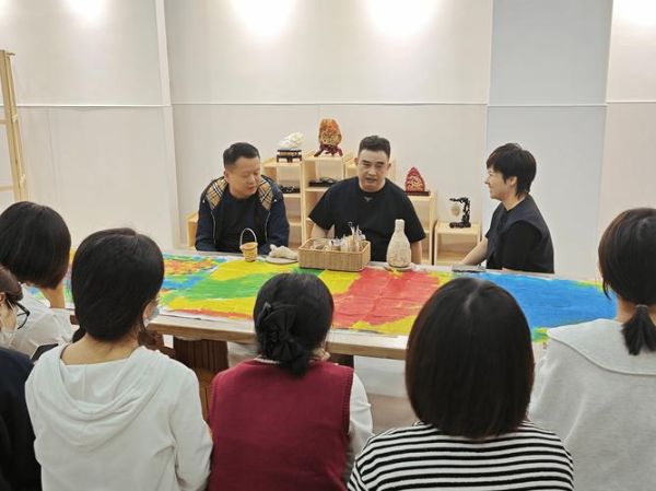 非物质文化遗产观摩(非物质文化遗产观摩心得体验分享)-第3张图片-八三百科 非物质文化遗产观摩(非物质文化遗产观摩心得体验分享)-第3张图片-八三百科