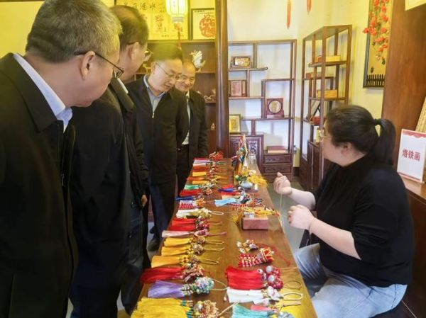 非物质文化遗产观摩(非物质文化遗产观摩心得体验分享)-第2张图片-八三百科 非物质文化遗产观摩(非物质文化遗产观摩心得体验分享)-第2张图片-八三百科