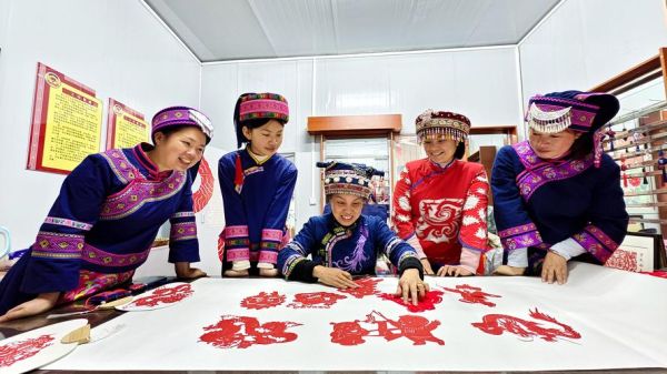 河池非物质文化遗产表现（河池非遗民俗有哪些代表性项目？）-第2张图片-八三百科