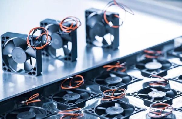 光量子超导芯片计算机（光量子超导芯片计算机有多快）-第2张图片-八三百科