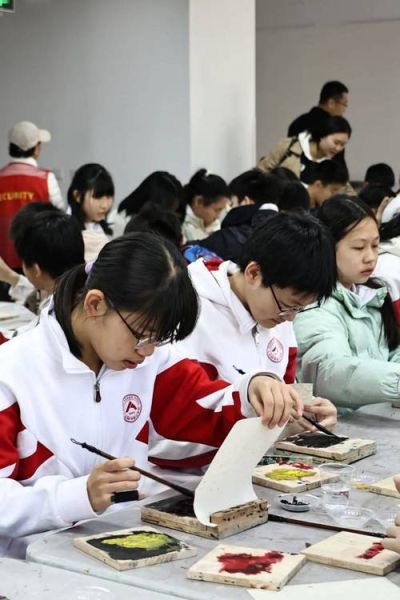 传承非物质文化遗产的课-第2张图片-八三百科