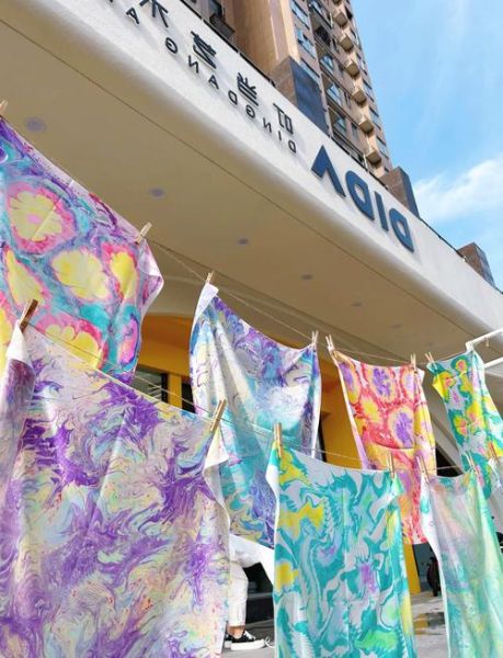 非物质文化遗产 水（水拓丝巾制作过程原来这么简单）-第2张图片-八三百科