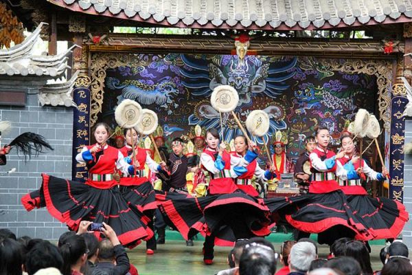 勒巴舞非物质文化遗产（勒巴舞非遗是什么舞种？入门指南）-第3张图片-八三百科