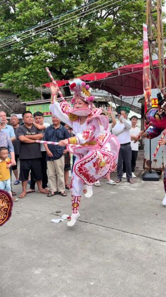潮汕非物质文化遗产现状（潮汕非遗现状：为何年轻人仍着迷英歌舞）-第2张图片-八三百科
