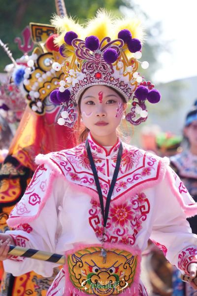 潮汕非物质文化遗产现状（潮汕非遗现状：为何年轻人仍着迷英歌舞）-第1张图片-八三百科