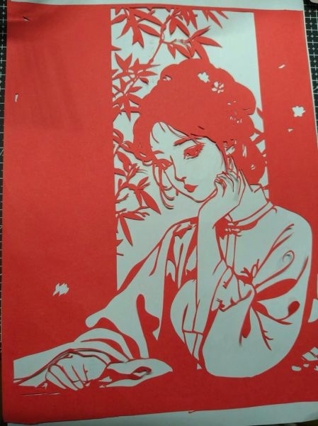 张进非物质文化遗产株洲（株洲张进非遗剪纸技艺教学入门）-第2张图片-八三百科