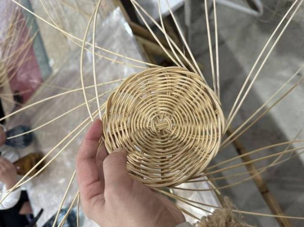 非物质文化遗产藤编崇州（崇州非遗藤编新手入门指南）-第2张图片-八三百科