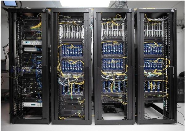 恒星技术机与量子计算机（恒星技术机VS量子计算机区别有多大）-第1张图片-八三百科