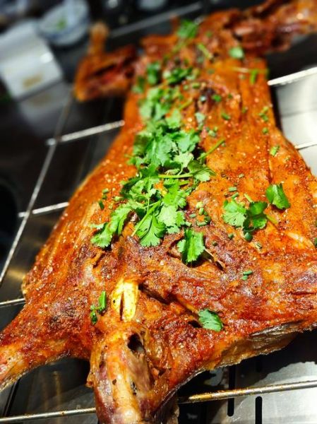 非物质文化遗产 烤全羊（非物质文化遗产烤全羊怎么做才正宗）-第2张图片-八三百科