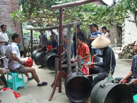 安顺非物质音乐文化遗产（安顺非遗音乐有哪些？布依铜鼓十二调带你入门）-第2张图片-八三百科