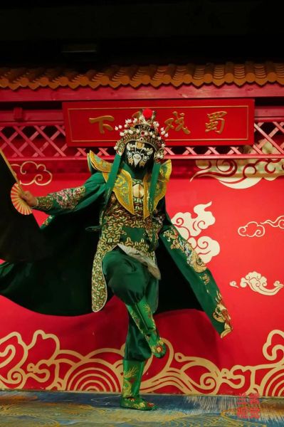 非物质文化遗产中国川剧（川剧变脸是怎么变出来的）-第3张图片-八三百科