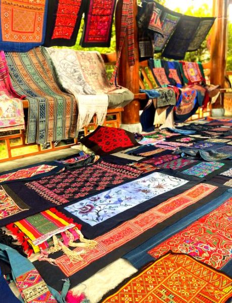 凯里非物质文化遗产（凯里苗绣非遗入门指南）-第2张图片-八三百科