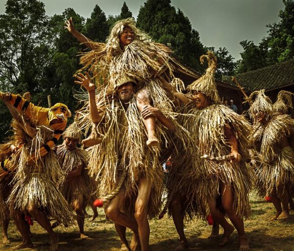 非物质文化遗产茅古斯的（茅古斯舞入门：零基础看懂非遗仪式舞）-第1张图片-八三百科