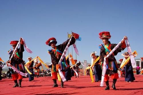 非物质文化遗产云南锅庄（云南锅庄怎么跳才地道？非遗传承人示范教学）-第1张图片-八三百科