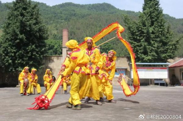 青川的非物质文化遗产(青川川北薅草锣鼓完整版哪里看)-第2张图片-八三百科 青川的非物质文化遗产(青川川北薅草锣鼓完整版哪里看)-第2张图片-八三百科