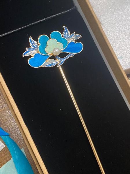 非物质文化遗产首饰（非遗首饰有哪些？第一次入手推荐这8款）-第1张图片-八三百科