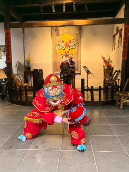 戏法非物质文化遗产（非遗戏法的流派和变法和表演方式）-第1张图片-八三百科