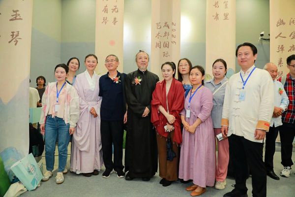 非物质文化遗产书法展出(2025非遗书法展在哪看?时间与预约全攻略)-第3张图片-八三百科 非物质文化遗产书法展出(2025非遗书法展在哪看?时间与预约全攻略)-第3张图片-八三百科