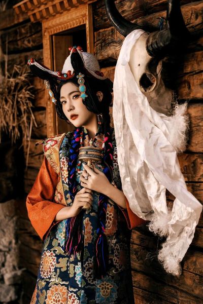 非物质文化遗产藏服(藏服非遗传承人一天都在干什么)-第3张图片-八三百科 非物质文化遗产藏服(藏服非遗传承人一天都在干什么)-第3张图片-八三百科