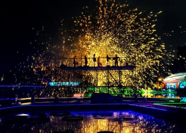 非物质文化遗产 铁水（铁水打花到底是不是非物质文化遗产）-第2张图片-八三百科