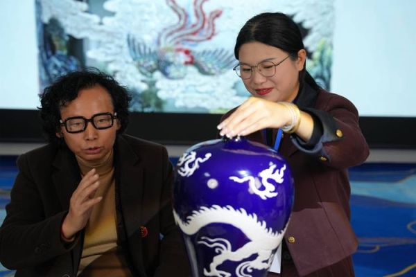 吴乡侬与非物质文化遗产（吴乡侬与非遗的传承现状）-第2张图片-八三百科