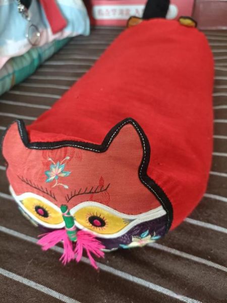 非物质文化遗产抱枕名字（非遗抱枕叫什么名字最火）-第1张图片-八三百科