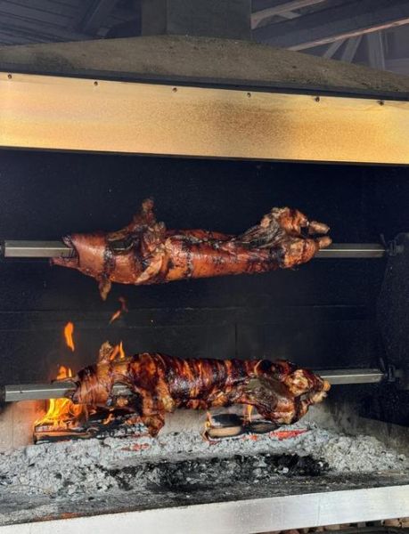 非物质文化遗产烤全猪(非遗烤全猪做法全流程新手攻略)-第1张图片-八三百科 非物质文化遗产烤全猪(非遗烤全猪做法全流程新手攻略)-第1张图片-八三百科