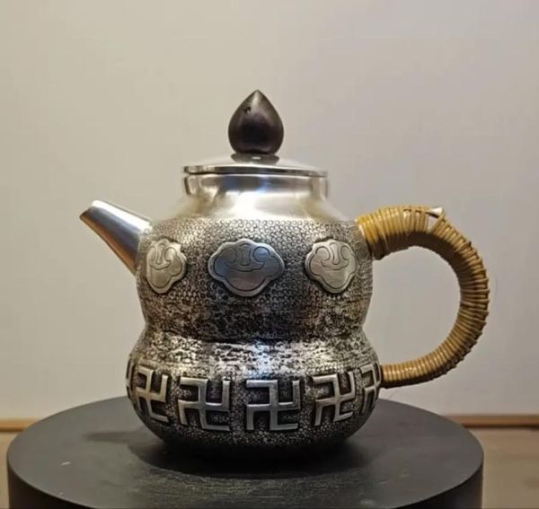 奉化非物质文化遗产银壶(奉化银壶非遗技艺怎么入门)-第3张图片-八三百科 奉化非物质文化遗产银壶(奉化银壶非遗技艺怎么入门)-第3张图片-八三百科