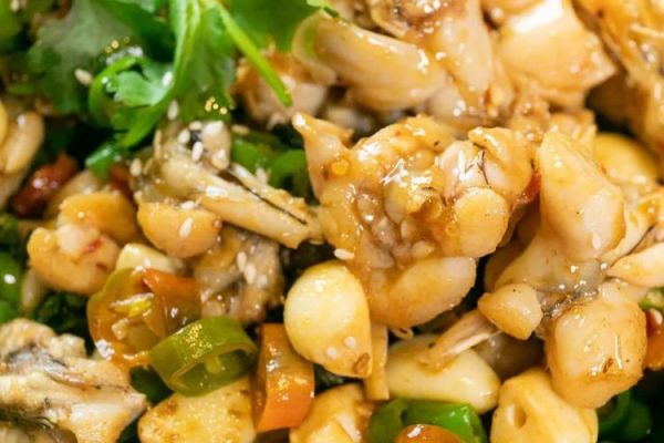 非物质文化遗产田鸡(田鸡做法为何列为非遗)-第3张图片-八三百科 非物质文化遗产田鸡(田鸡做法为何列为非遗)-第3张图片-八三百科