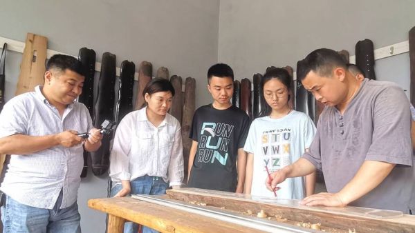 非物质文化遗产 人（非遗传承人补贴政策是什么）-第2张图片-八三百科