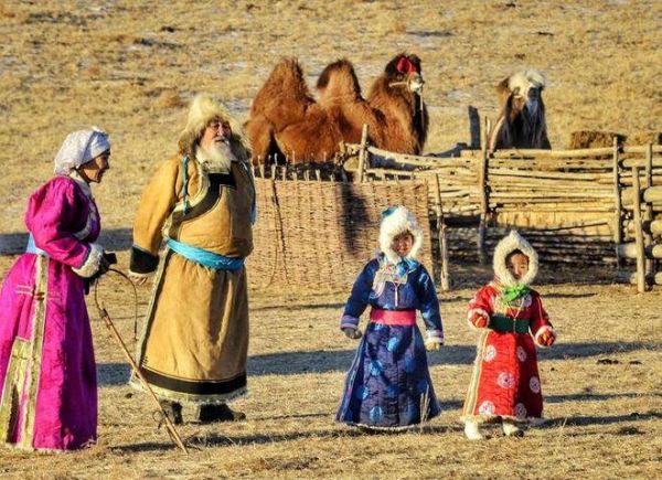 非物质文化遗产阿伦(阿伦草原非遗那达慕在哪办)-第2张图片-八三百科 非物质文化遗产阿伦(阿伦草原非遗那达慕在哪办)-第2张图片-八三百科