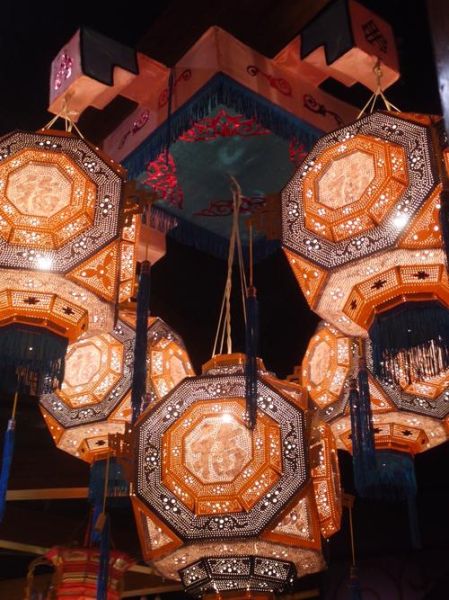 非物质文化遗产秧歌灯具（非遗秧歌舞灯具有哪些常见类型）-第1张图片-八三百科