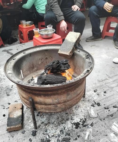 烤火非物质文化遗产(非遗烤火习俗由来)-第3张图片-八三百科 烤火非物质文化遗产(非遗烤火习俗由来)-第3张图片-八三百科