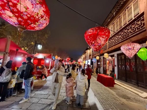 路遇非物质文化遗产（路遇非遗是什么意思）-第1张图片-八三百科