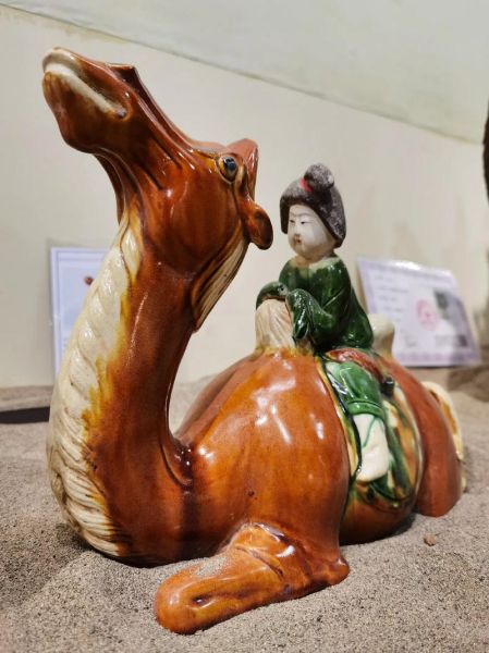 唐三彩算非物质文化遗产(唐三彩是非遗吗?官方答复与新手入门)-第2张图片-八三百科 唐三彩算非物质文化遗产(唐三彩是非遗吗?官方答复与新手入门)-第2张图片-八三百科